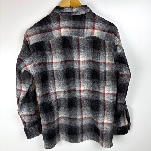 Vintage Mens Pendleton plaid board wool flannel shirt USA made size S - Picture 3 of 5